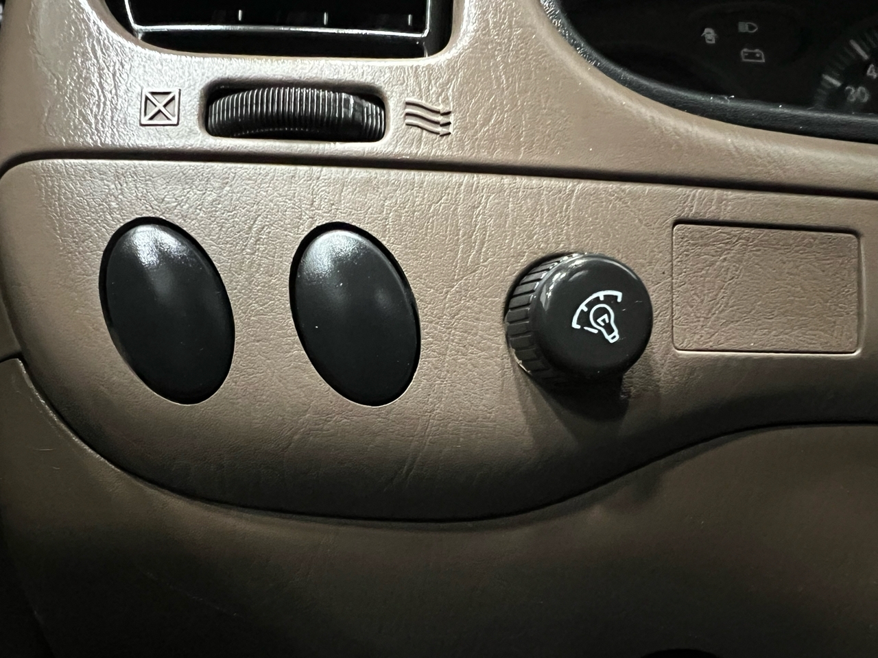 Toyota Tundra Regular Cab 2WD 2000