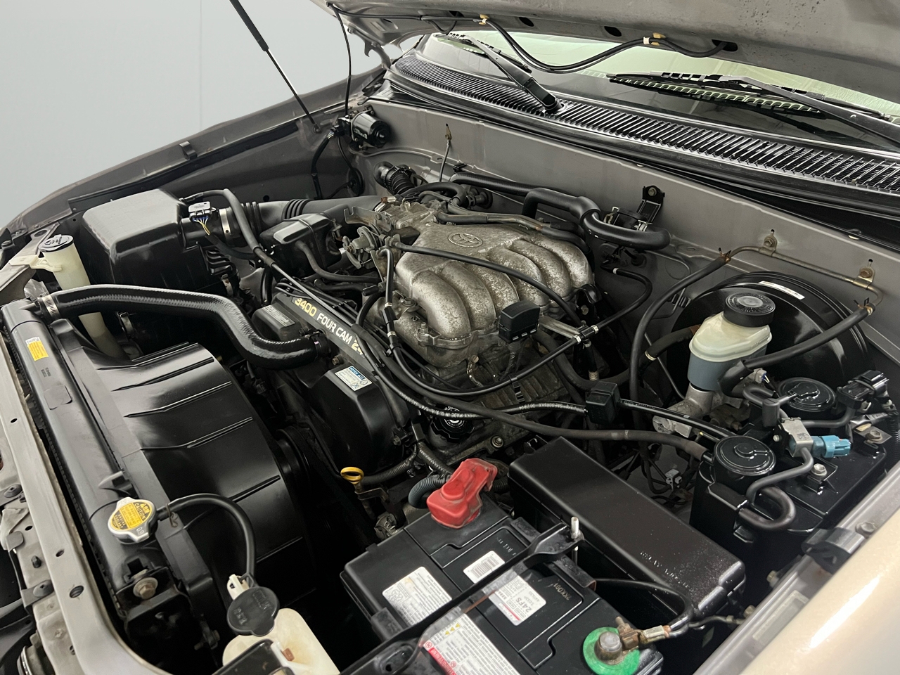 Toyota Tundra Regular Cab 2WD 2000