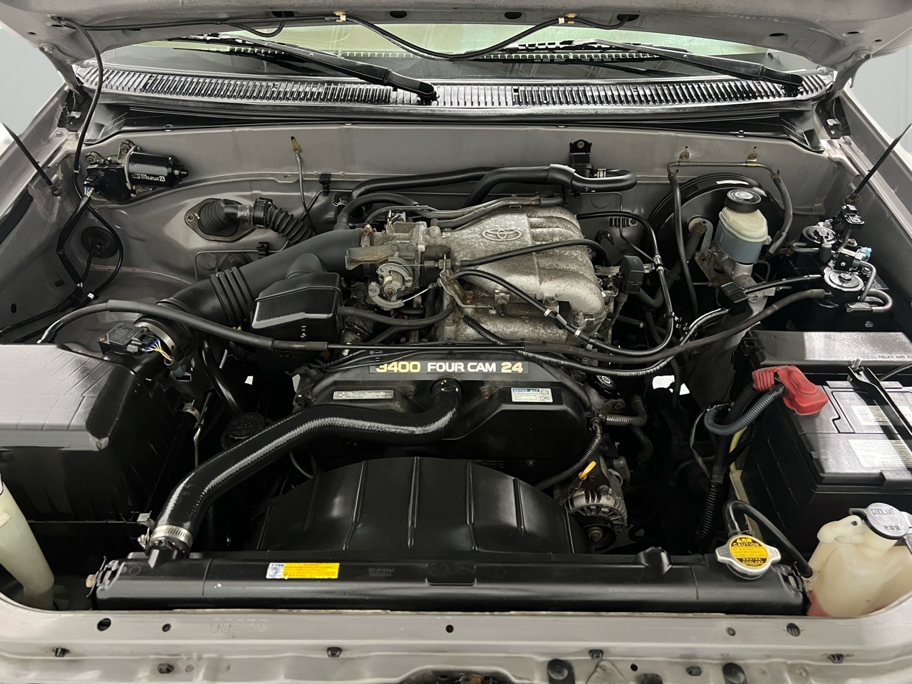 Toyota Tundra Regular Cab 2WD 2000