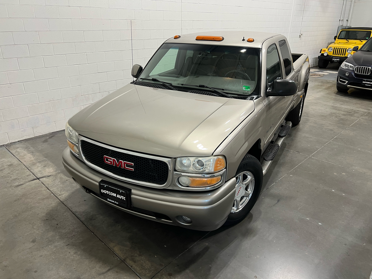 GMC Sierra 1500 Denali Ext. Cab AWD 2002 GMC Sierra 1500 Denali Ext. Cab AWD 2002