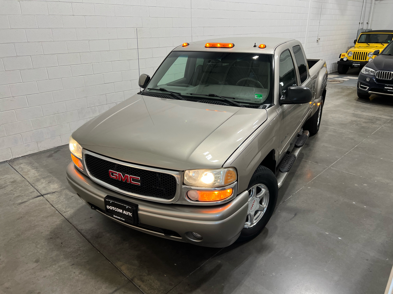 GMC Sierra 1500 Denali Ext. Cab AWD 2002 GMC Sierra 1500 Denali Ext. Cab AWD 2002