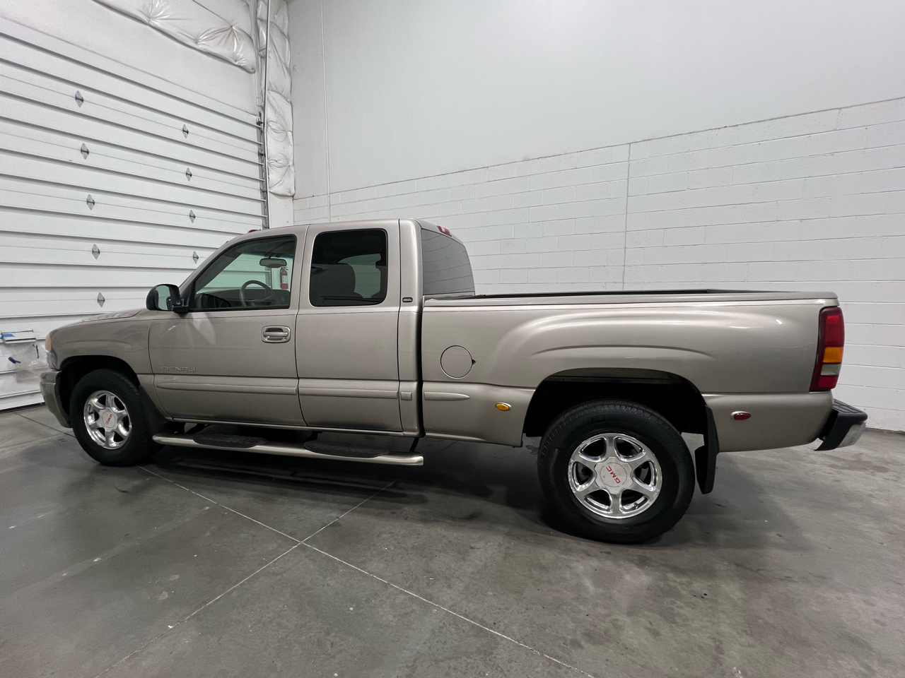 GMC Sierra 1500 Denali Ext. Cab AWD 2002 GMC Sierra 1500 Denali Ext. Cab AWD 2002