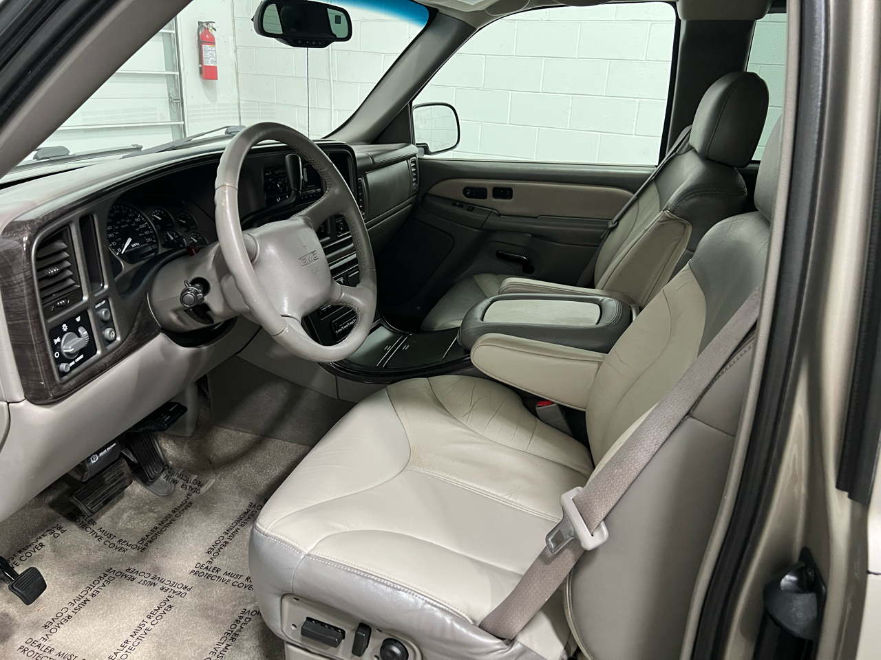 GMC Sierra 1500 Denali Ext. Cab AWD 2002 GMC Sierra 1500 Denali Ext. Cab AWD 2002