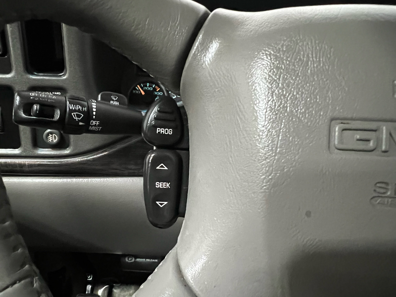 GMC Sierra 1500 Denali Ext. Cab AWD 2002 GMC Sierra 1500 Denali Ext. Cab AWD 2002