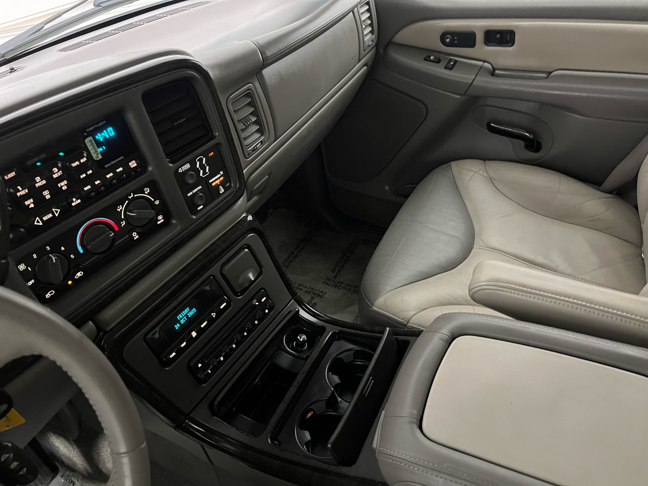 GMC Sierra 1500 Denali Ext. Cab AWD 2002 GMC Sierra 1500 Denali Ext. Cab AWD 2002