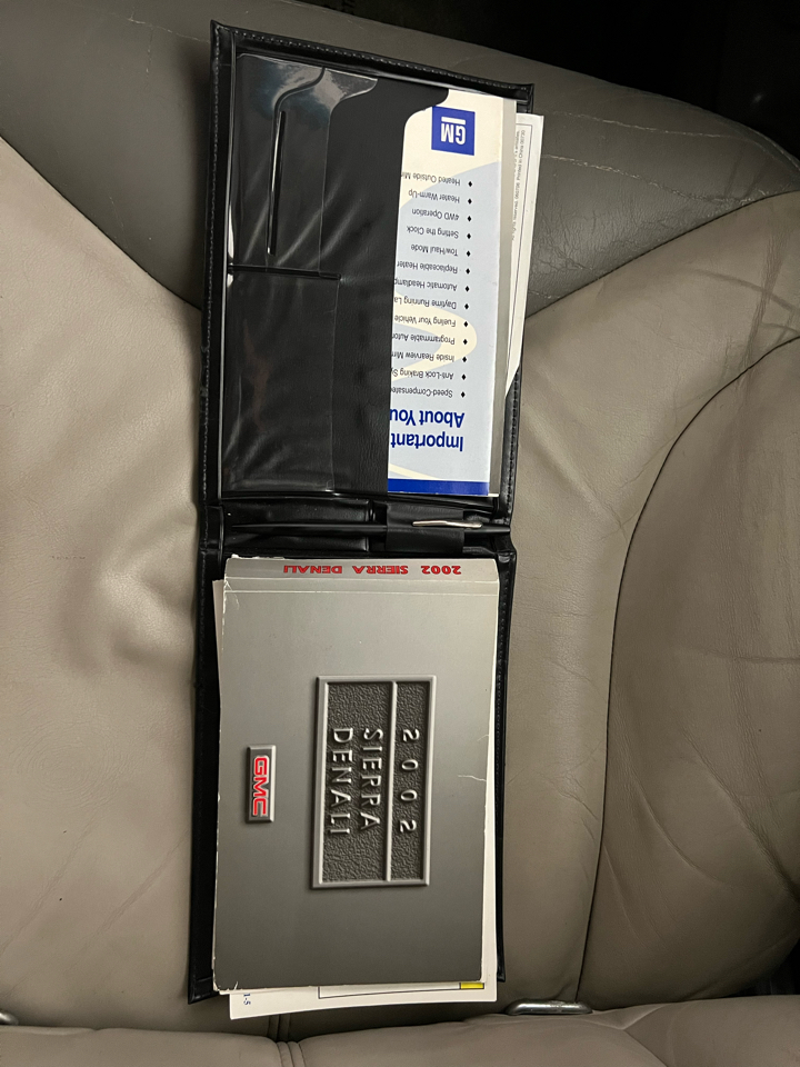 GMC Sierra 1500 Denali Ext. Cab AWD 2002 GMC Sierra 1500 Denali Ext. Cab AWD 2002