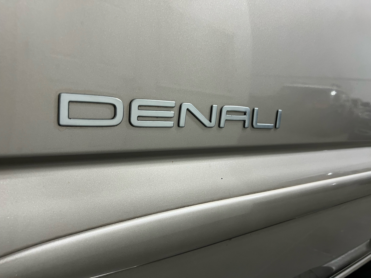 GMC Sierra 1500 Denali Ext. Cab AWD 2002 GMC Sierra 1500 Denali Ext. Cab AWD 2002