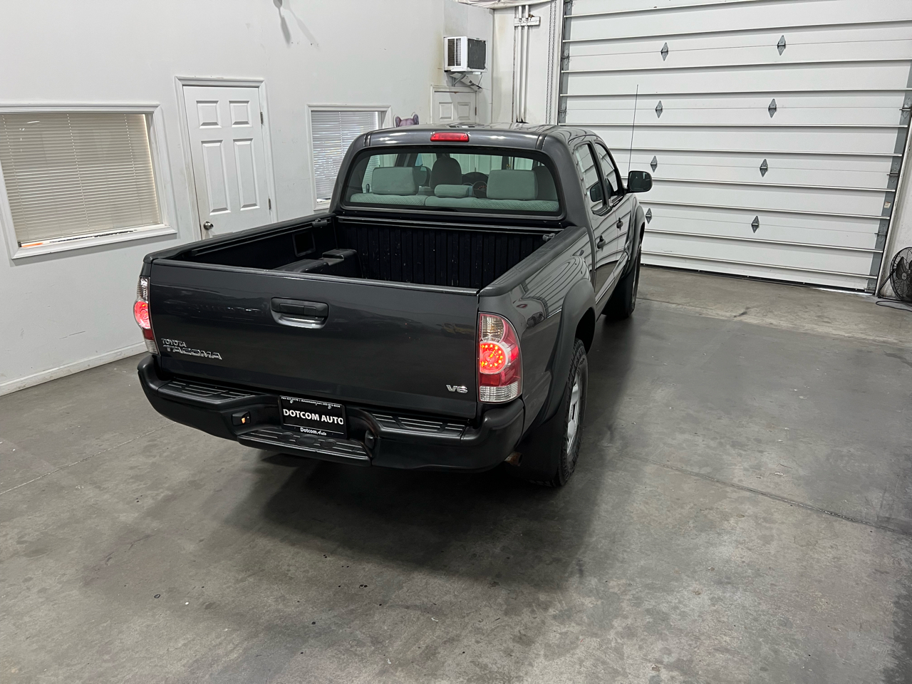 Toyota Tacoma Double Cab V6 4WD 2011 Toyota Tacoma Double Cab V6 4WD 2011