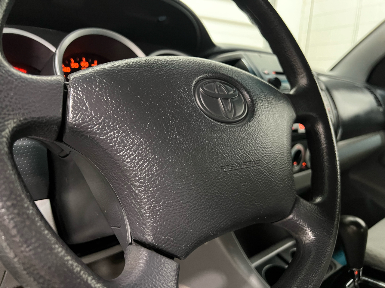 Toyota Tacoma Double Cab V6 4WD 2011 Toyota Tacoma Double Cab V6 4WD 2011