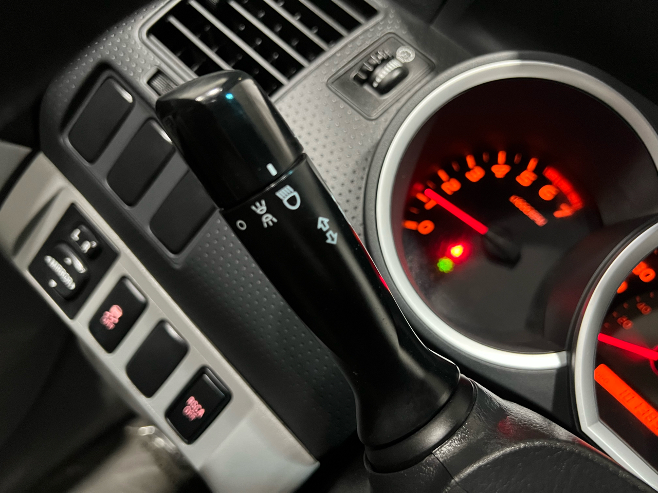 Toyota Tacoma Double Cab V6 4WD 2011 Toyota Tacoma Double Cab V6 4WD 2011