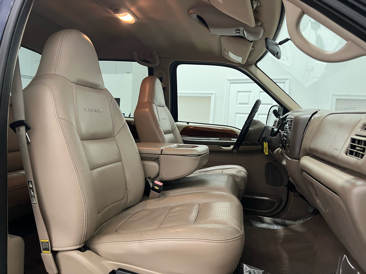 Ford F-350 SD Lariat Crew Cab Long Bed 4WD 2001 Ford F-350 SD Lariat Crew Cab Long Bed 4WD 2001