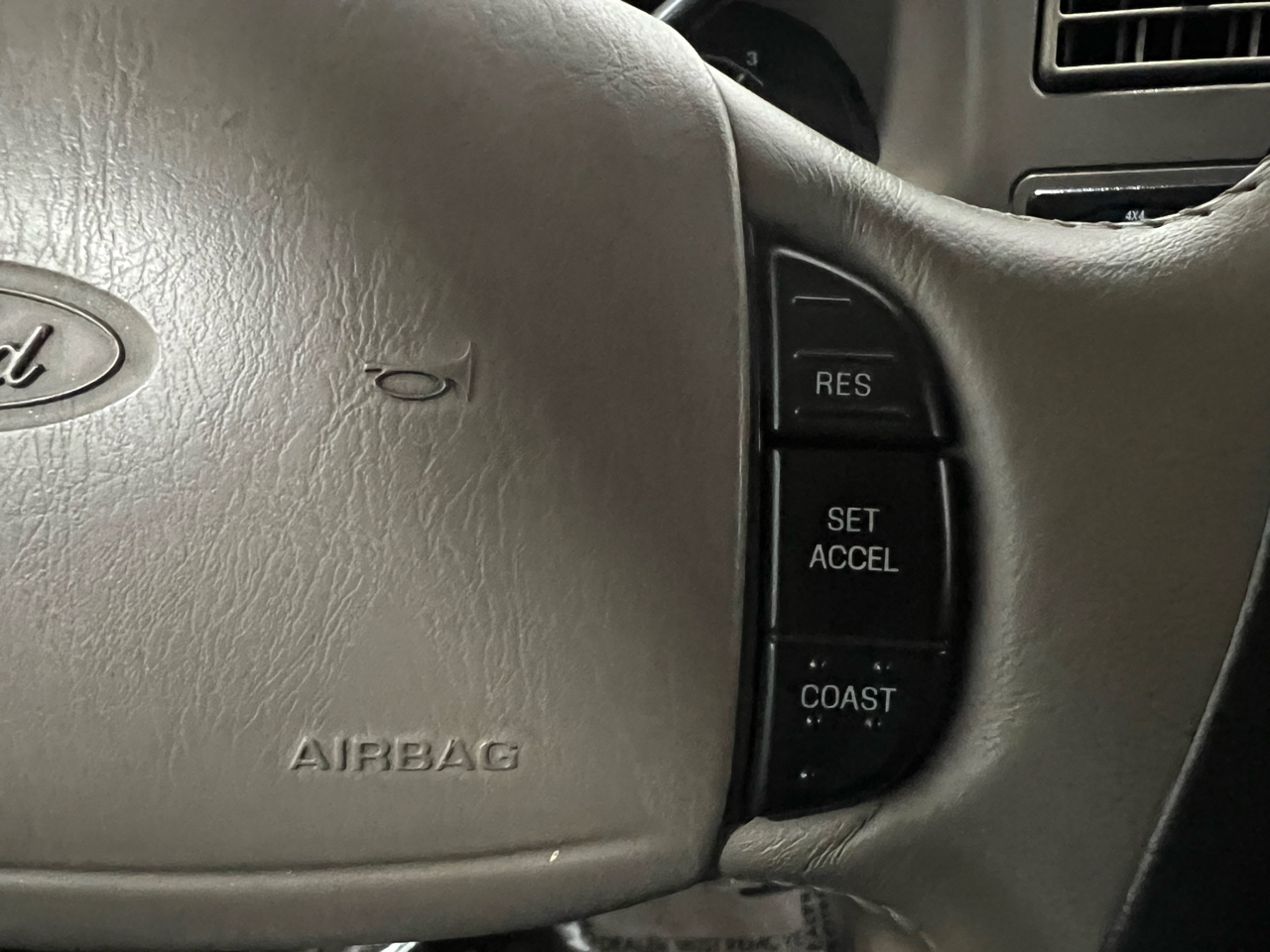 Ford F-350 SD Lariat Crew Cab Long Bed 4WD 2001 Ford F-350 SD Lariat Crew Cab Long Bed 4WD 2001