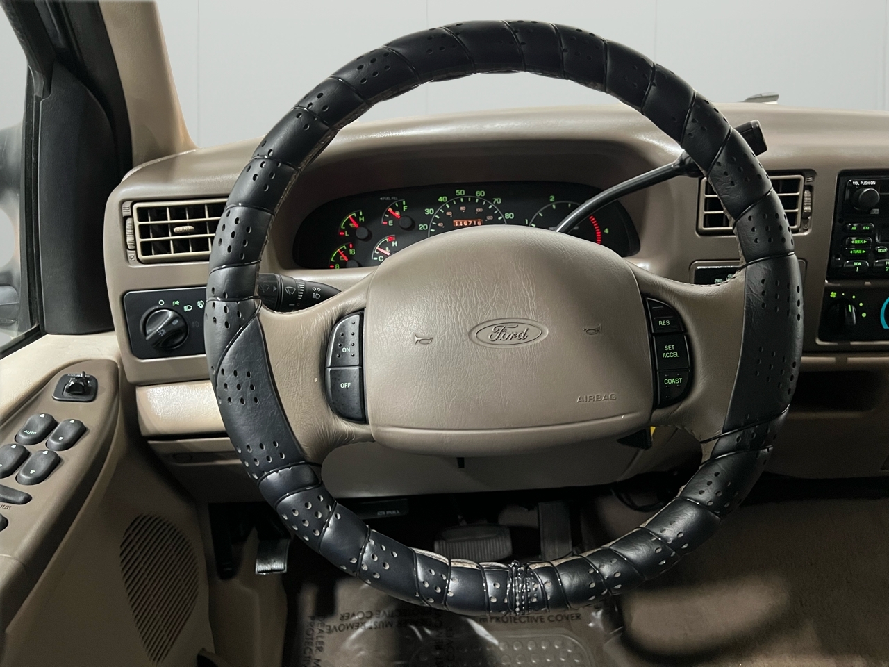 Ford F-350 SD Lariat Crew Cab Long Bed 4WD 2001