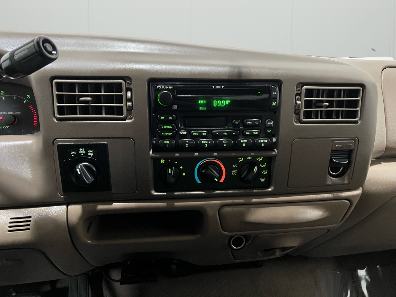 Ford F-350 SD Lariat Crew Cab Long Bed 4WD 2001