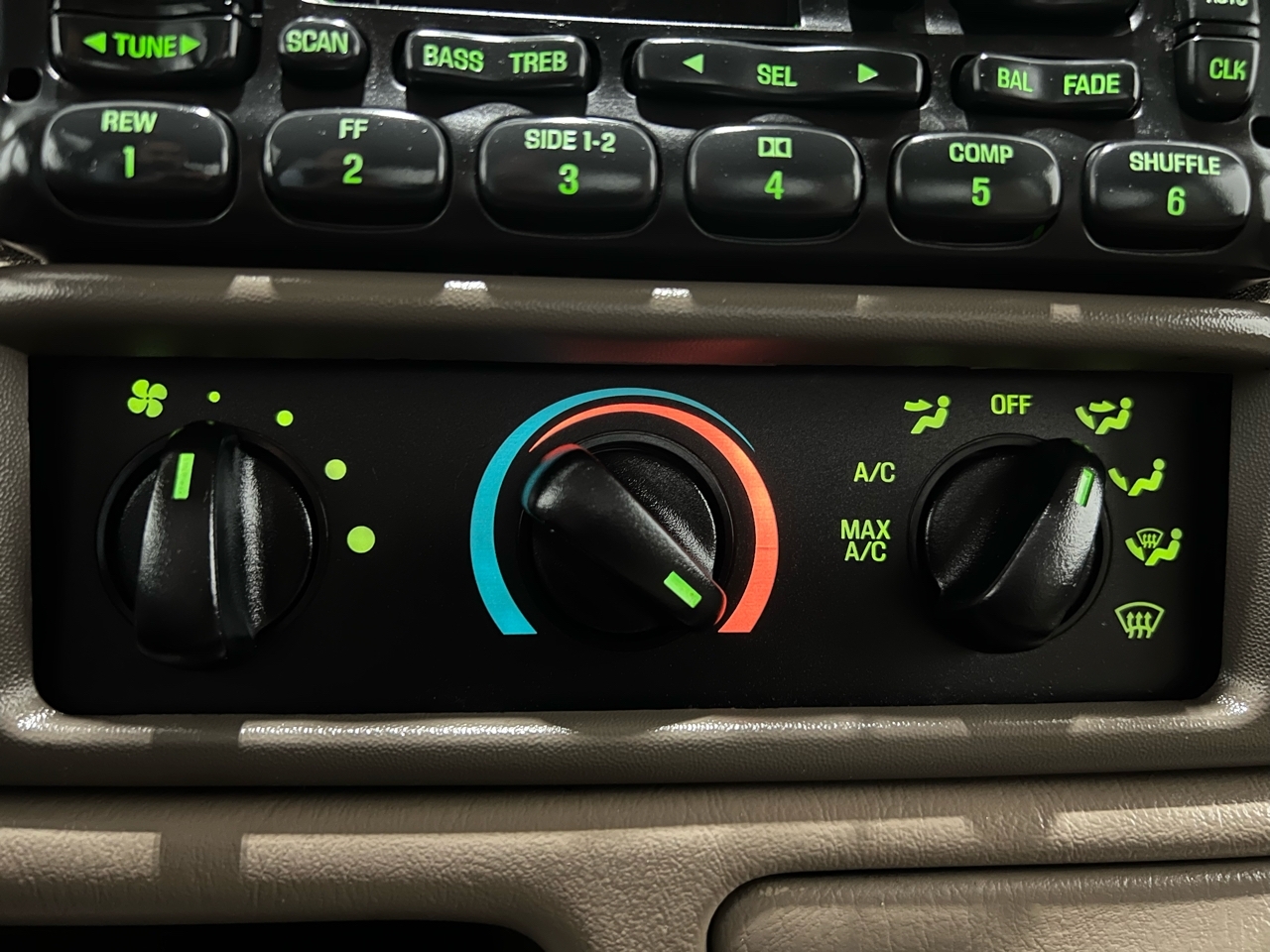 Ford F-350 SD Lariat Crew Cab Long Bed 4WD 2001