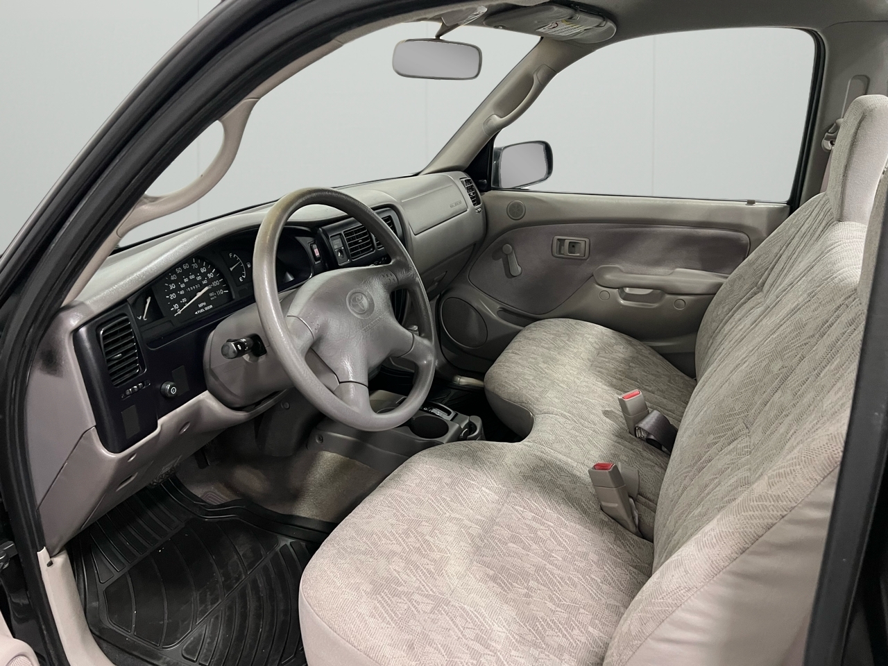 Toyota Tacoma 2WD 2002