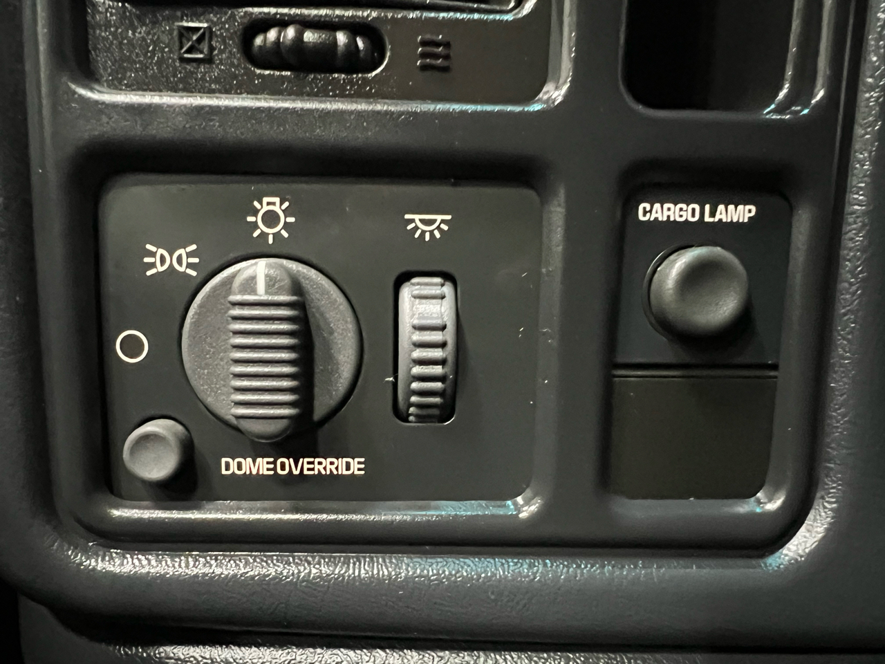 Chevrolet Silverado 2500HD LT Ext. Cab Long Bed 2WD w/OnStar 2001 Chevrolet Silverado 2500HD LT Ext. Cab Long Bed 2WD w/OnStar 2001