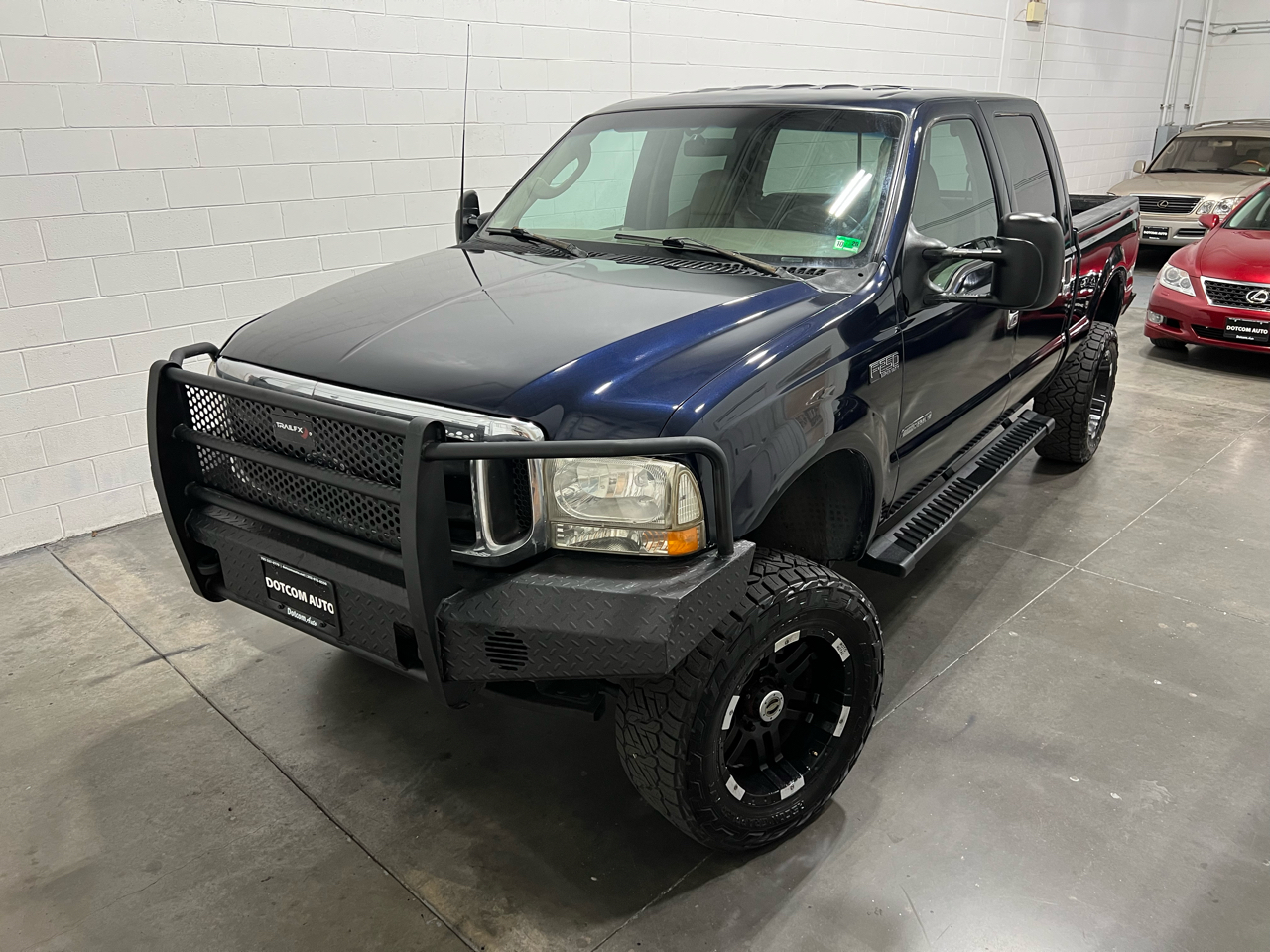 2003 Ford F-250 SD Lariat Crew Cab Long Bed 4WD