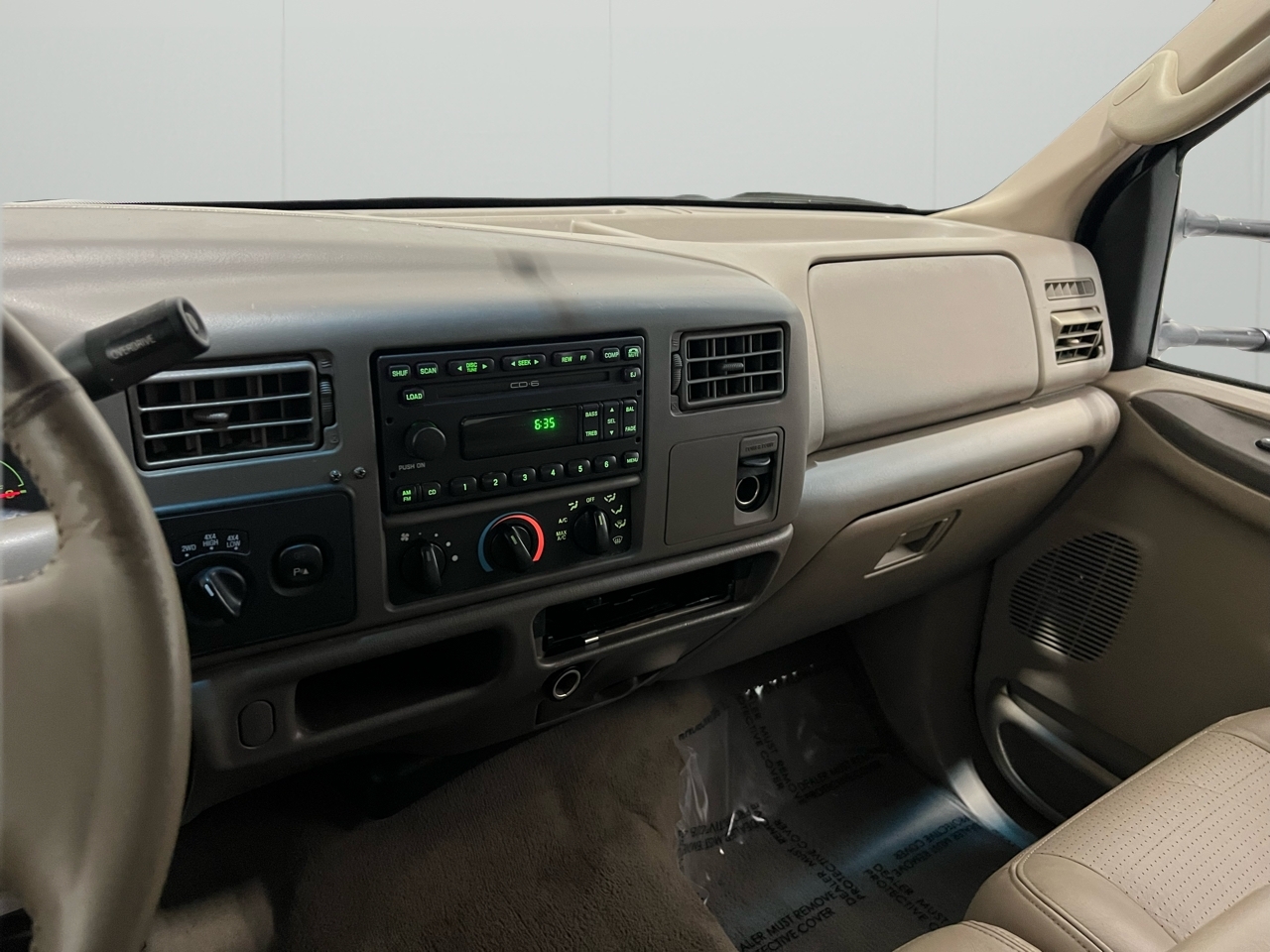 Ford F-250 SD Lariat Crew Cab 4WD 2003