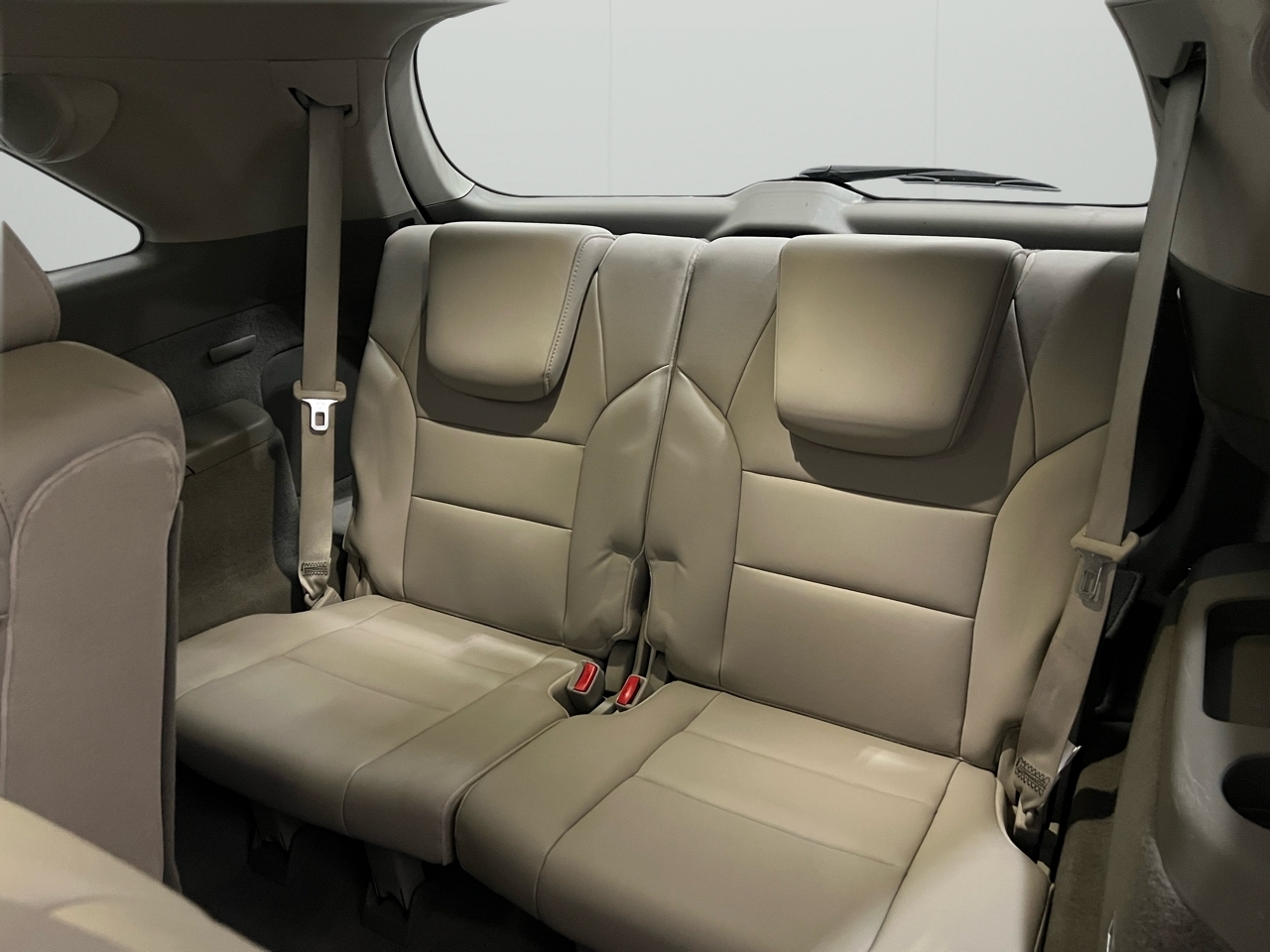 Acura MDX 6-Spd AT w/Tech Package 2011