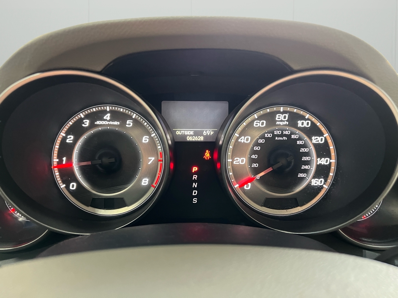 Acura MDX 6-Spd AT w/Tech Package 2011