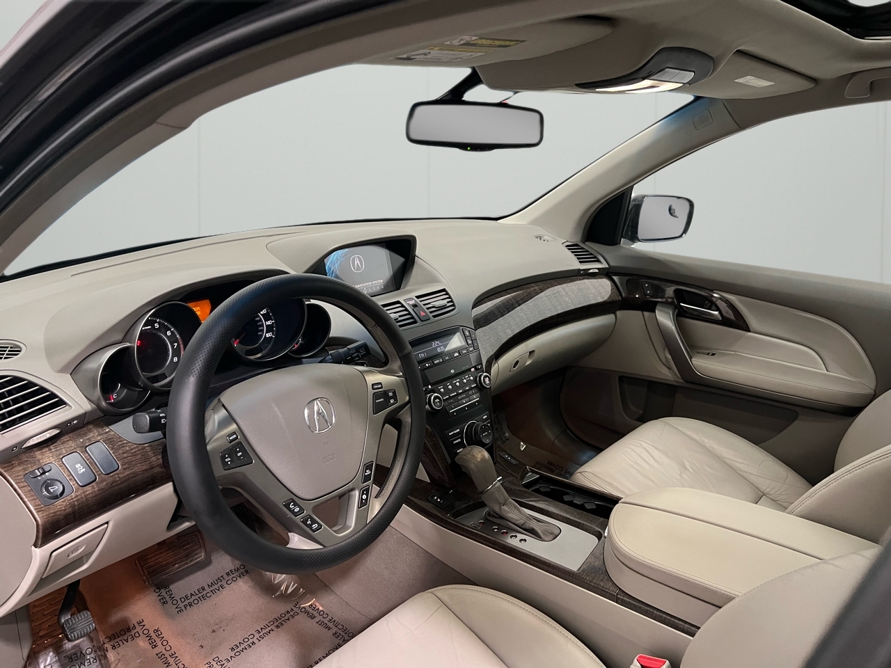 Acura MDX 6-Spd AT w/Tech Package 2011