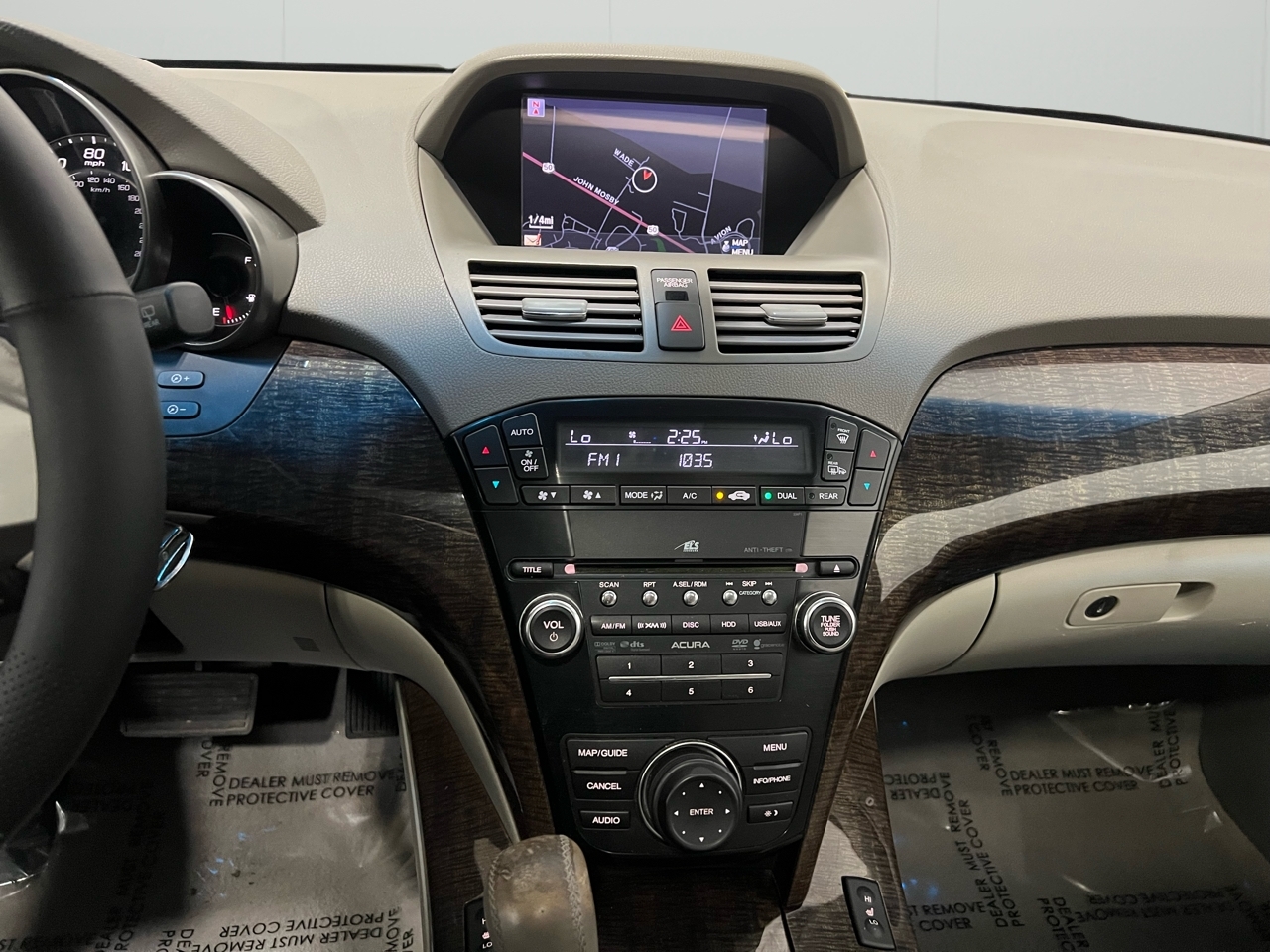 Acura MDX 6-Spd AT w/Tech Package 2011