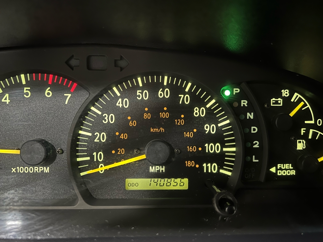 Toyota Tundra SR5 Access Cab 2WD 2004