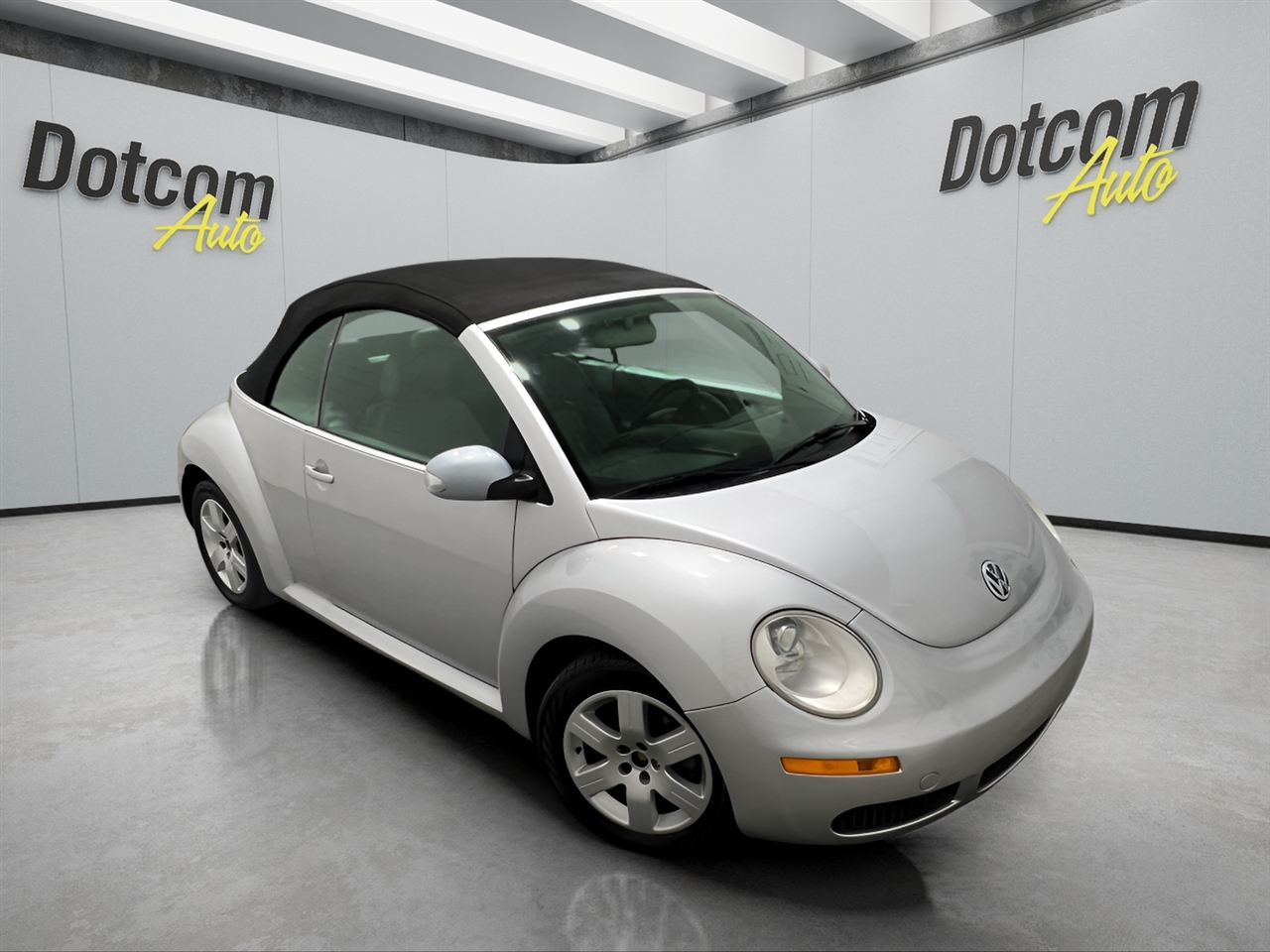 Volkswagen New Beetle 2.5L Convertible 2007