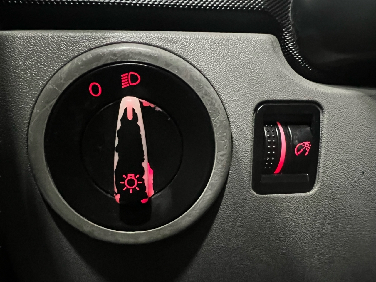 Volkswagen New Beetle 2.5L Convertible 2007