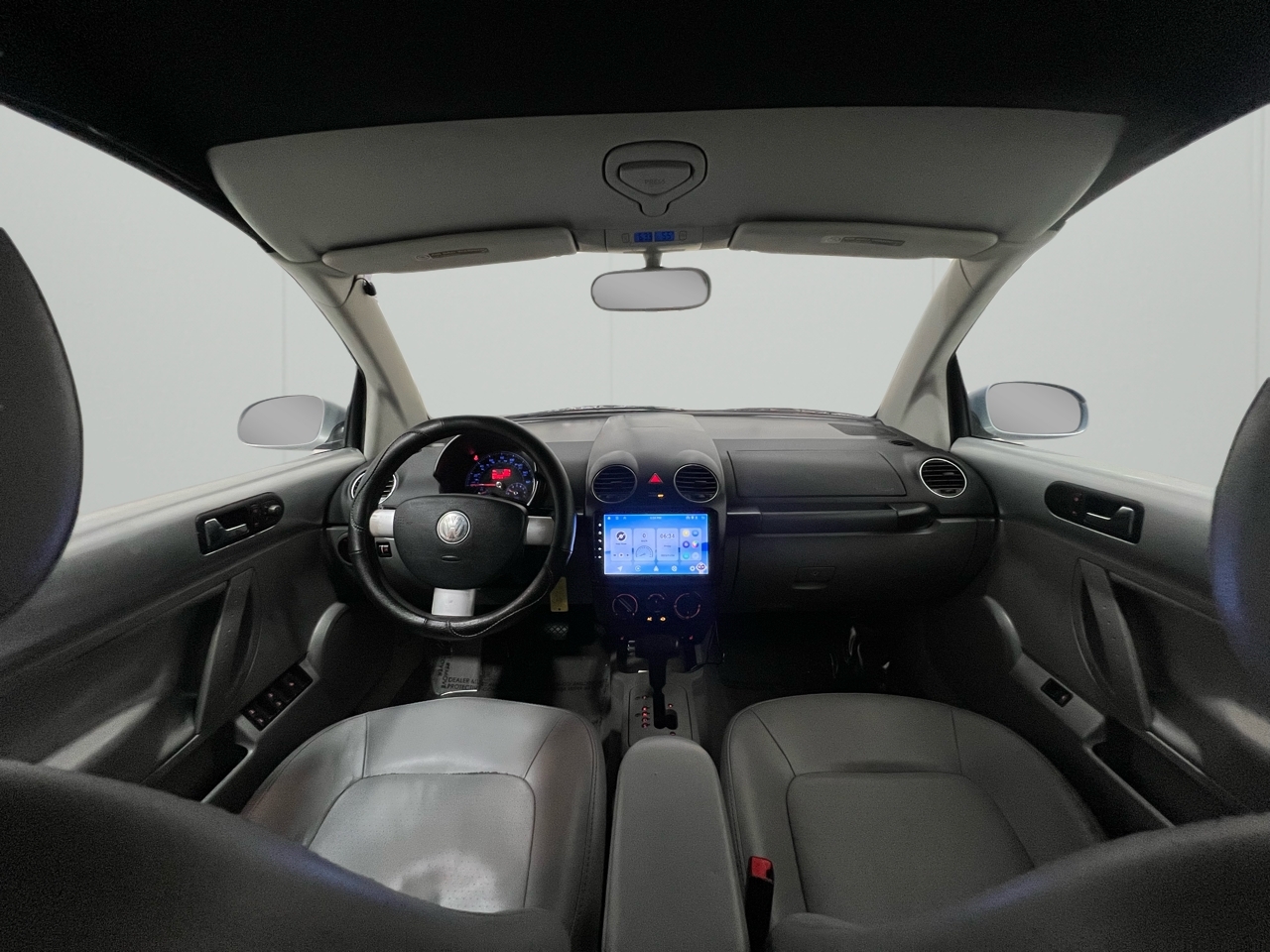 Volkswagen New Beetle 2.5L Convertible 2007