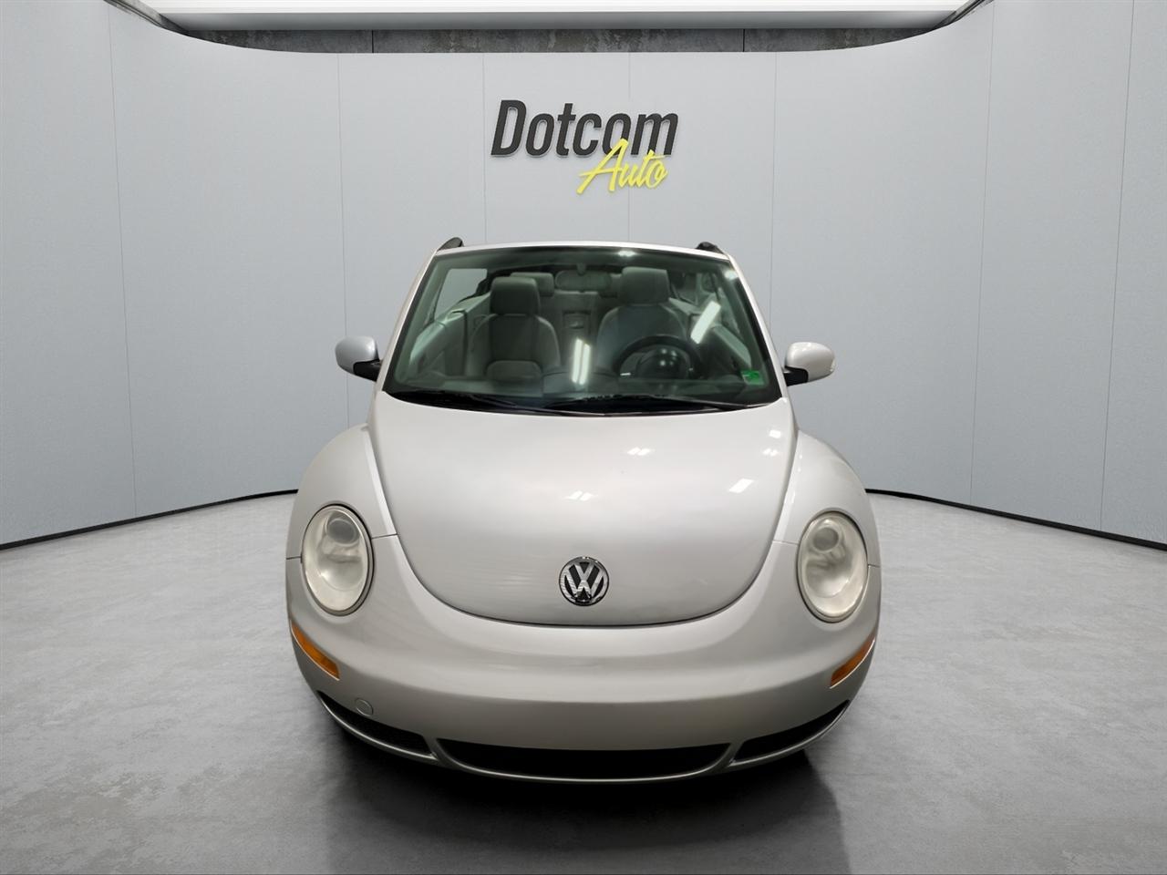 Volkswagen New Beetle 2.5L Convertible 2007