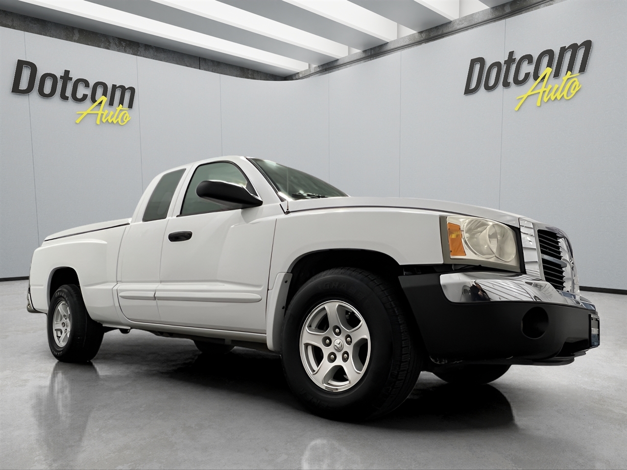 Dodge Dakota Laramie Club Cab 4WD 2005