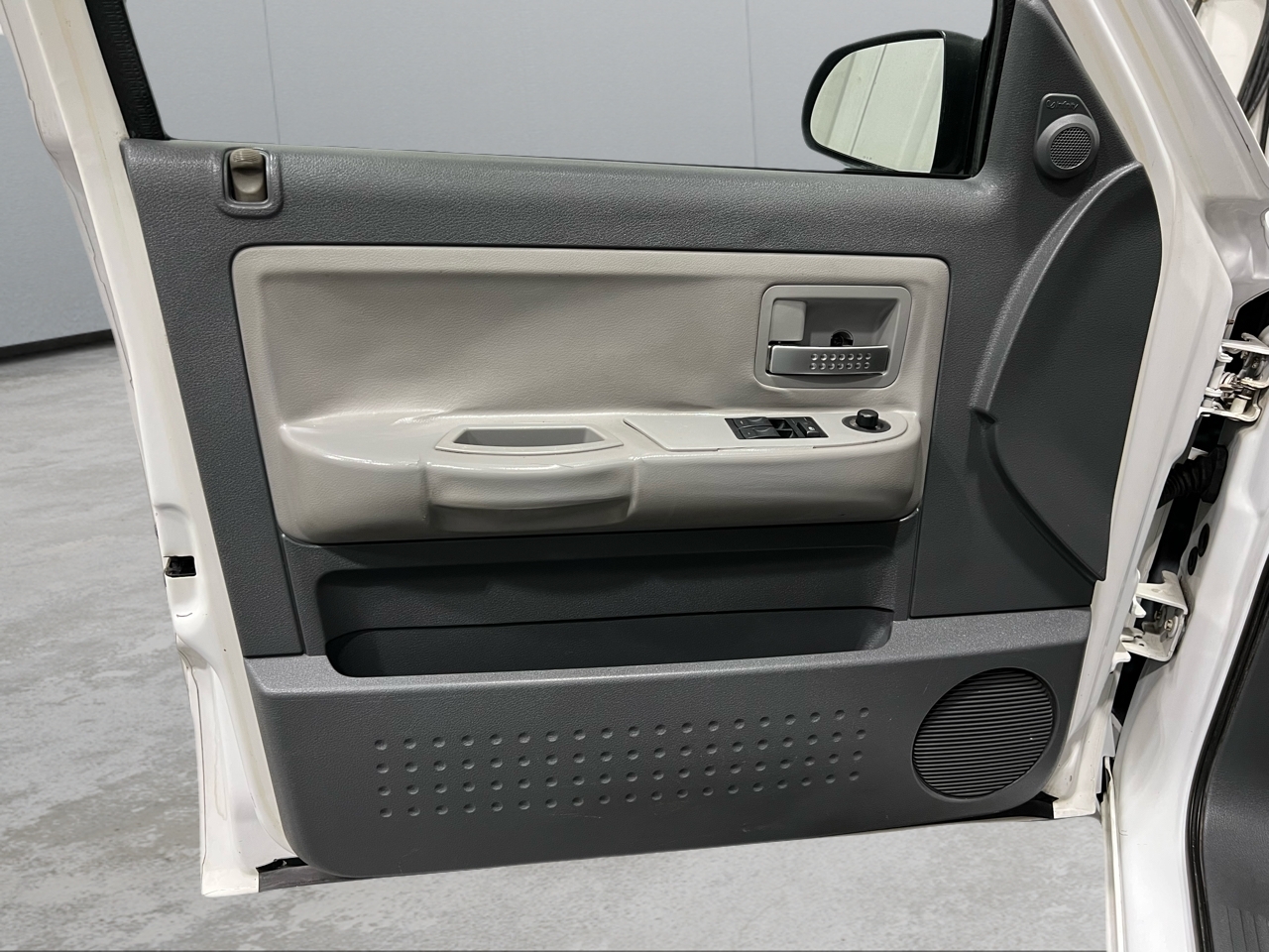 Dodge Dakota Laramie Club Cab 4WD 2005