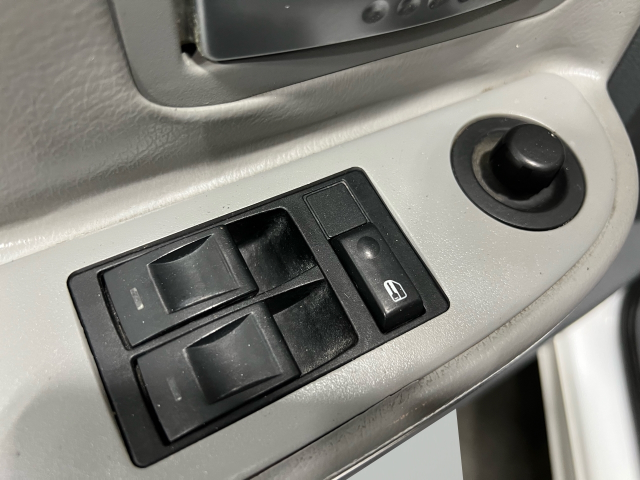 Dodge Dakota Laramie Club Cab 4WD 2005