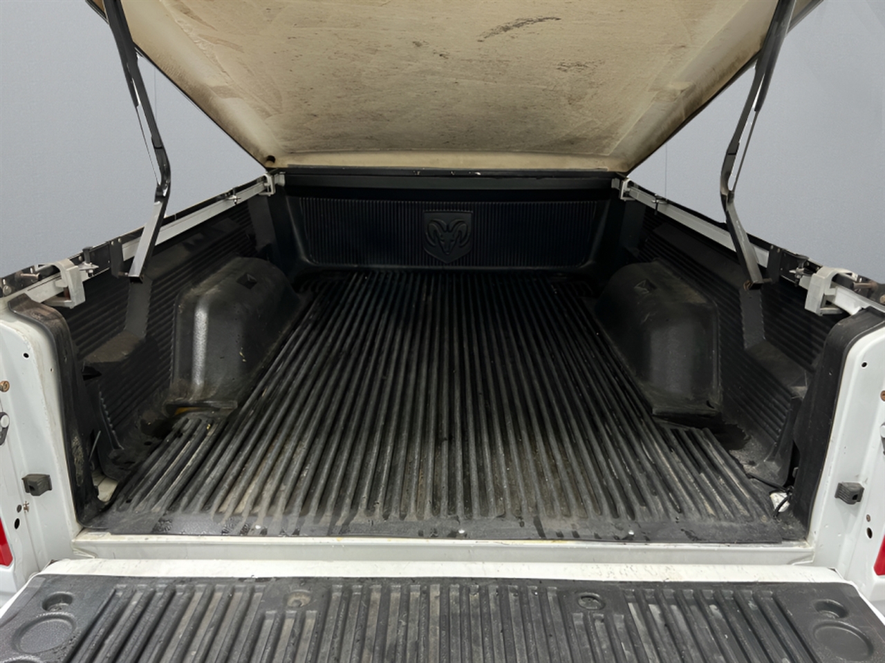 Dodge Dakota Laramie Club Cab 4WD 2005