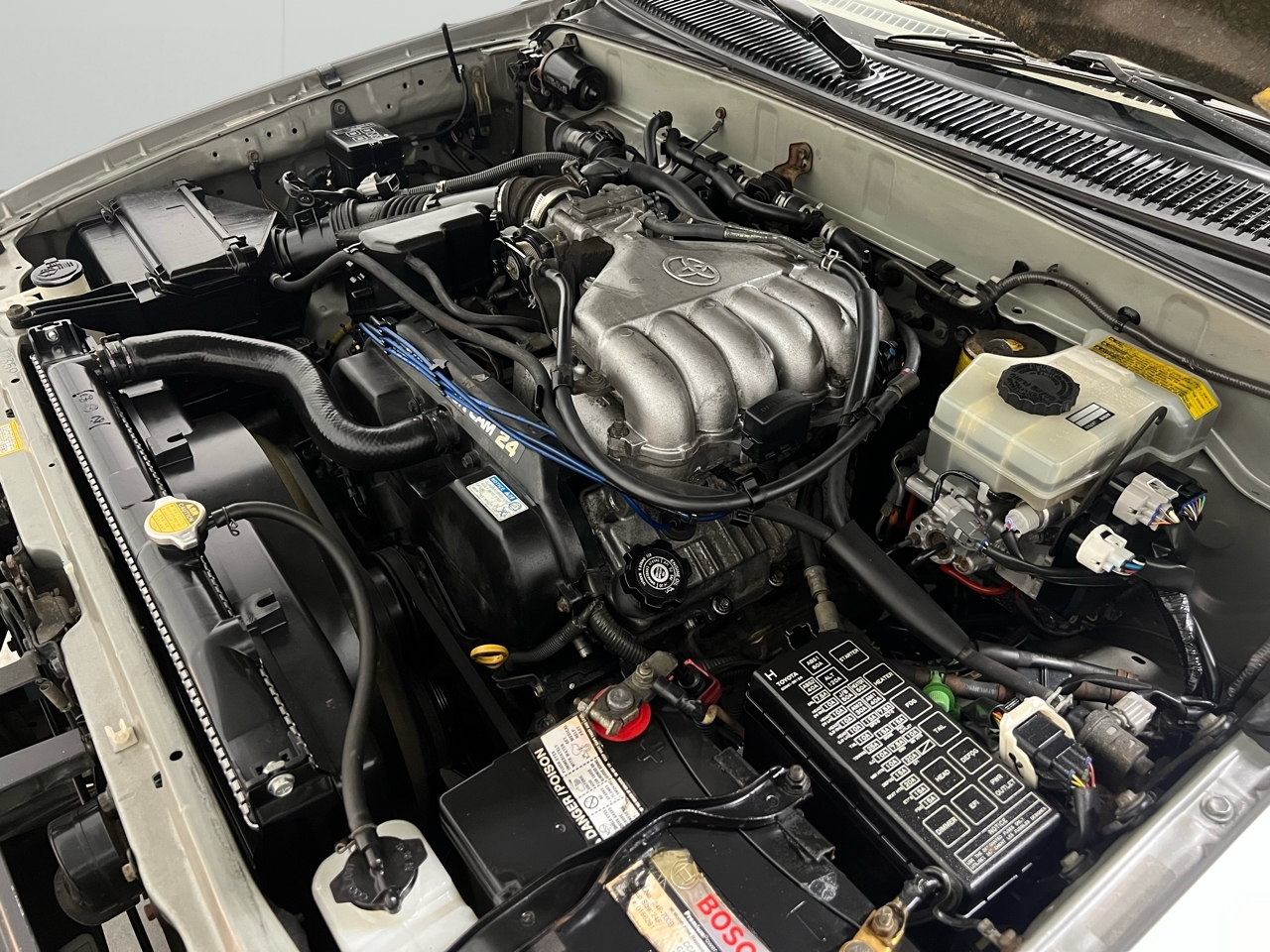 Toyota 4Runner SR5 4WD 2002