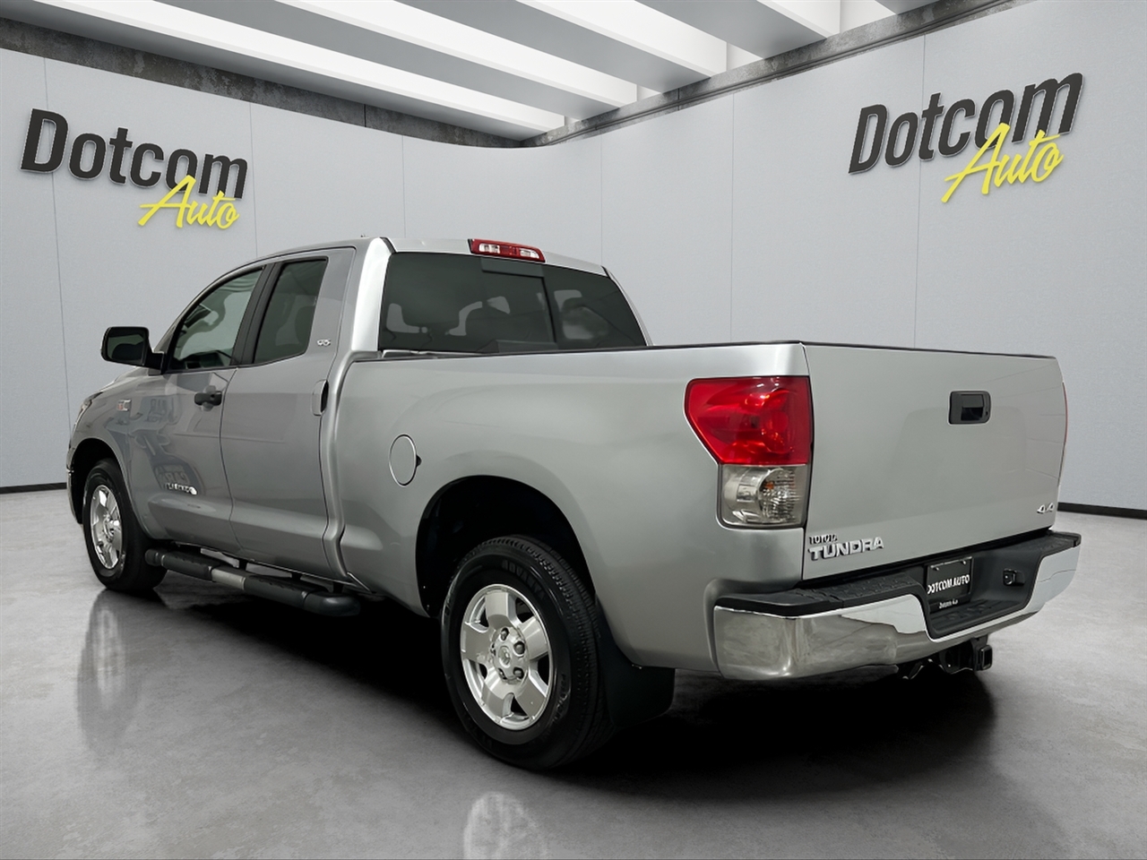 Toyota Tundra SR5 Double Cab 5.7L 4WD 2008