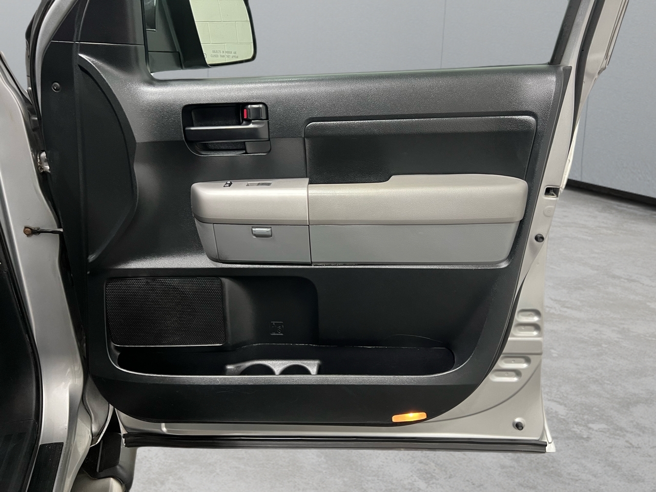 Toyota Tundra SR5 Double Cab 5.7L 4WD 2008