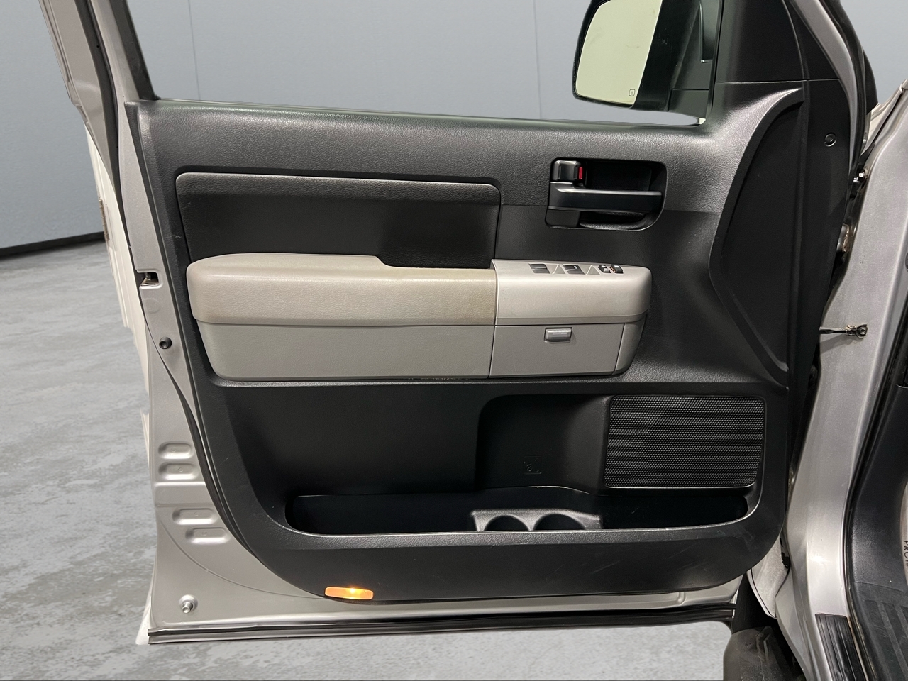 Toyota Tundra SR5 Double Cab 5.7L 4WD 2008