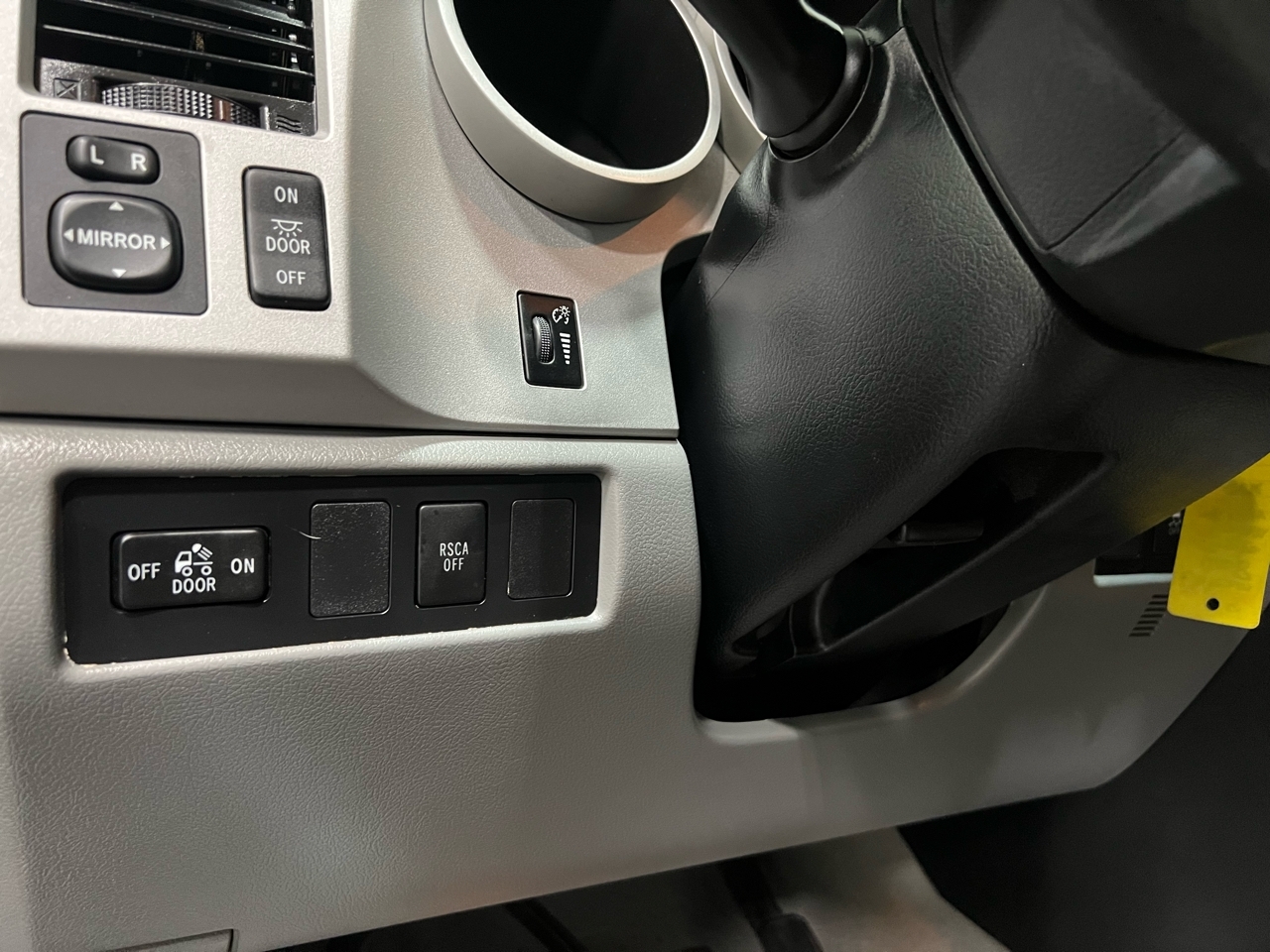 Toyota Tundra SR5 Double Cab 5.7L 4WD 2008