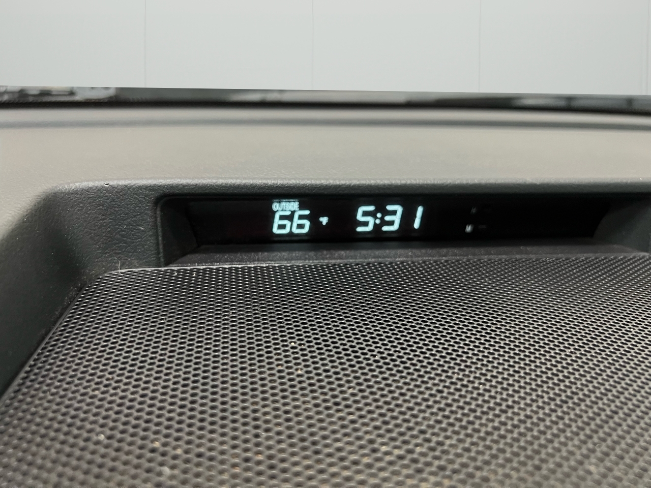 Toyota Tundra SR5 Double Cab 5.7L 4WD 2008