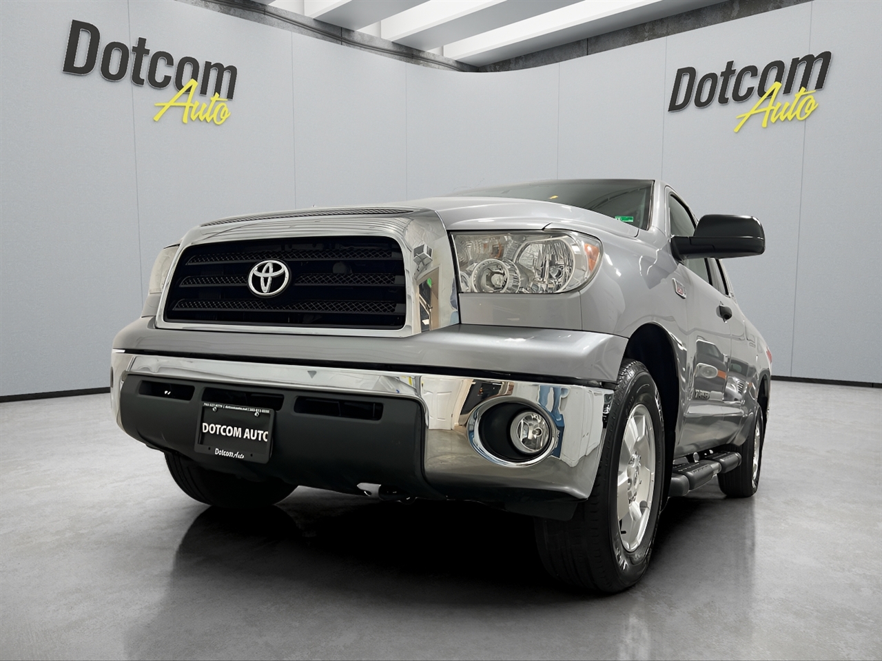 Toyota Tundra SR5 Double Cab 5.7L 4WD 2008