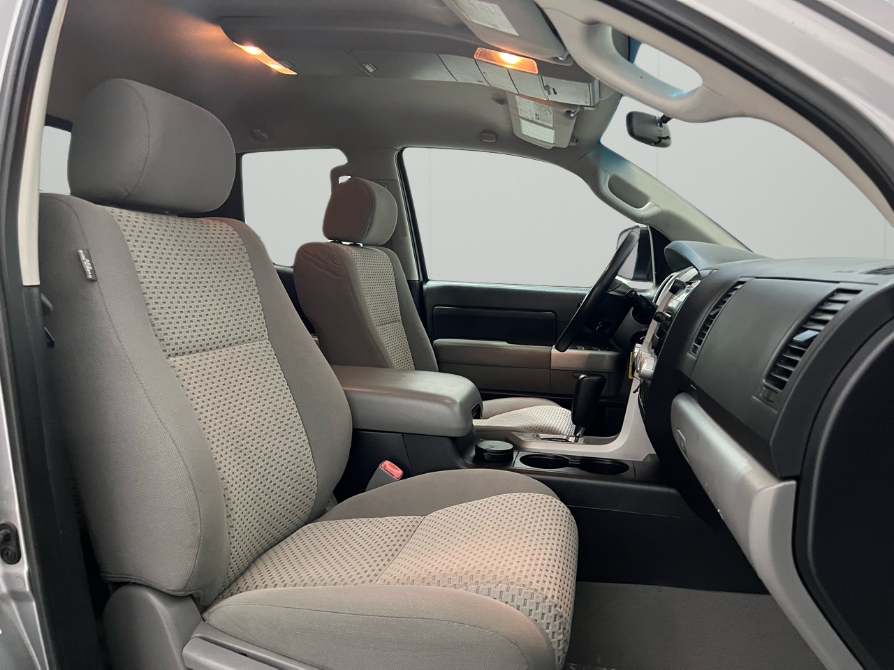 Toyota Tundra SR5 Double Cab 5.7L 4WD 2008