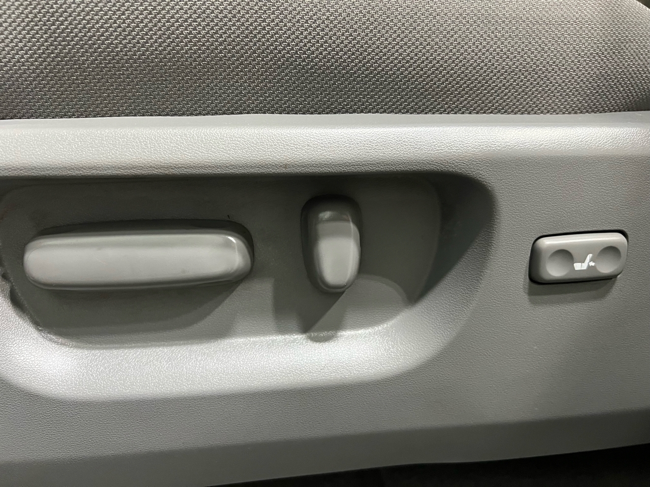 Toyota Tundra SR5 Double Cab 5.7L 4WD 2008