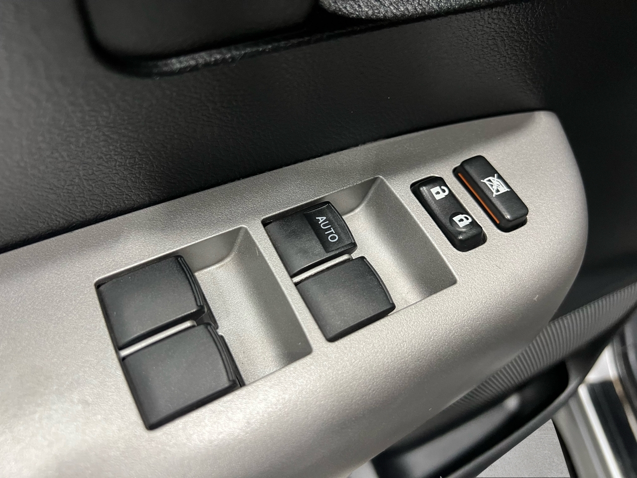 Toyota Tundra SR5 Double Cab 5.7L 4WD 2008