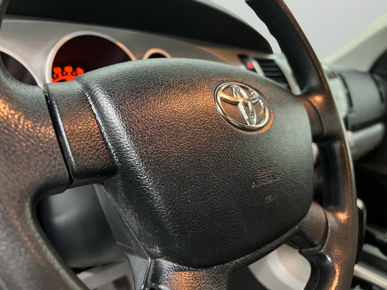 Toyota Tundra SR5 Double Cab 5.7L 4WD 2008