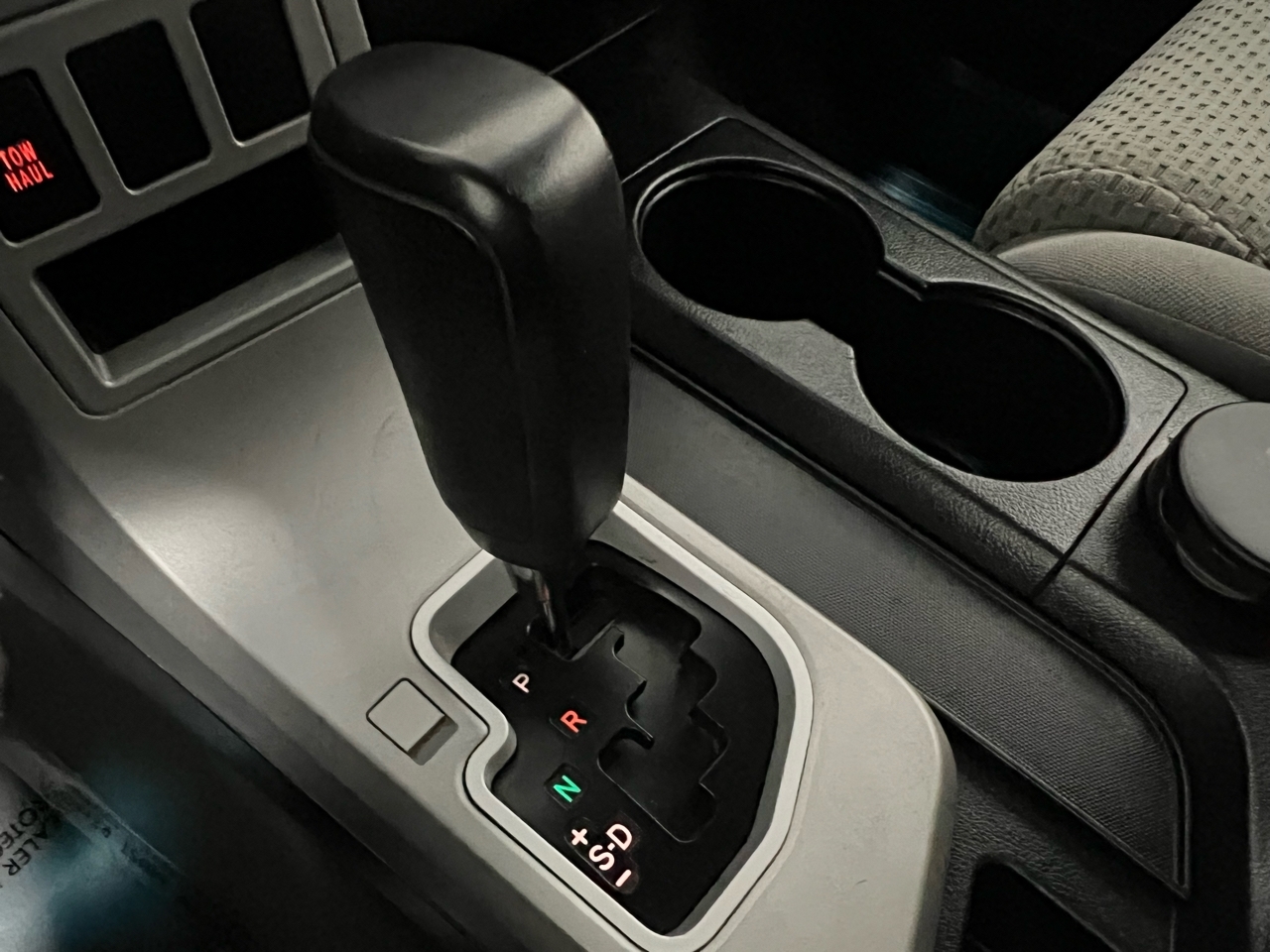 Toyota Tundra SR5 Double Cab 5.7L 4WD 2008