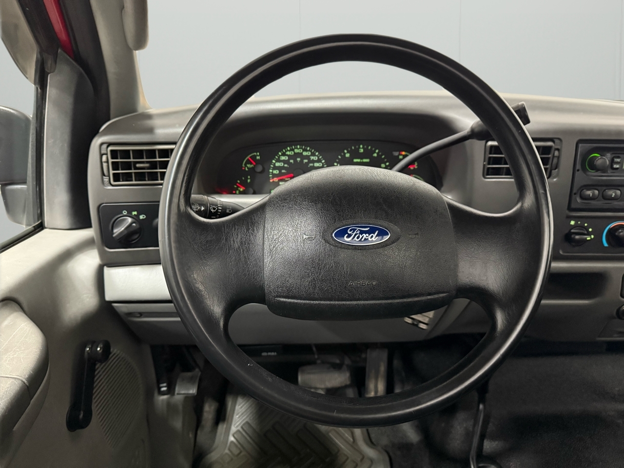 Ford F-250 SD XL 4WD 2003