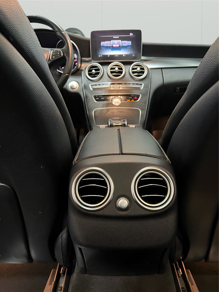 Mercedes-Benz C-Class C300 4MATIC Sedan 2015